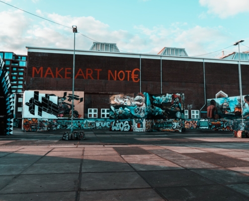 Уличное искусство в Амстердаме